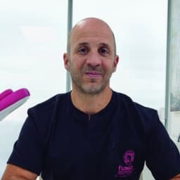 Dr. Leandro Anzorena
